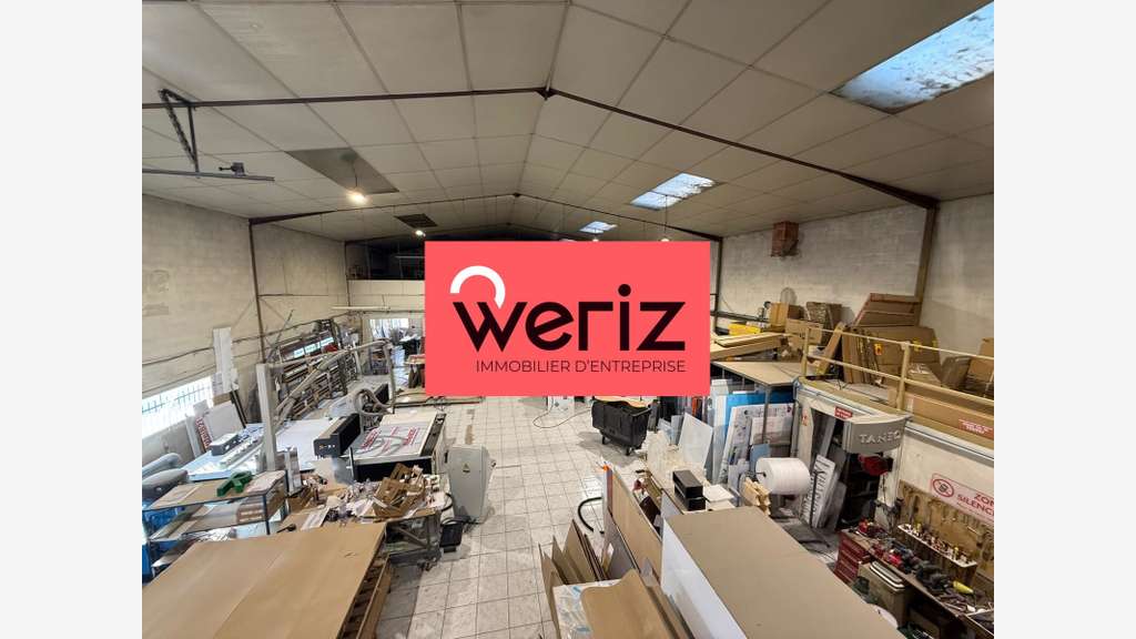 A louer locaux d'activité de 920m² à Aubagne
