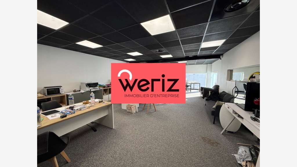 A louer locaux d'activité de 920m² à Aubagne