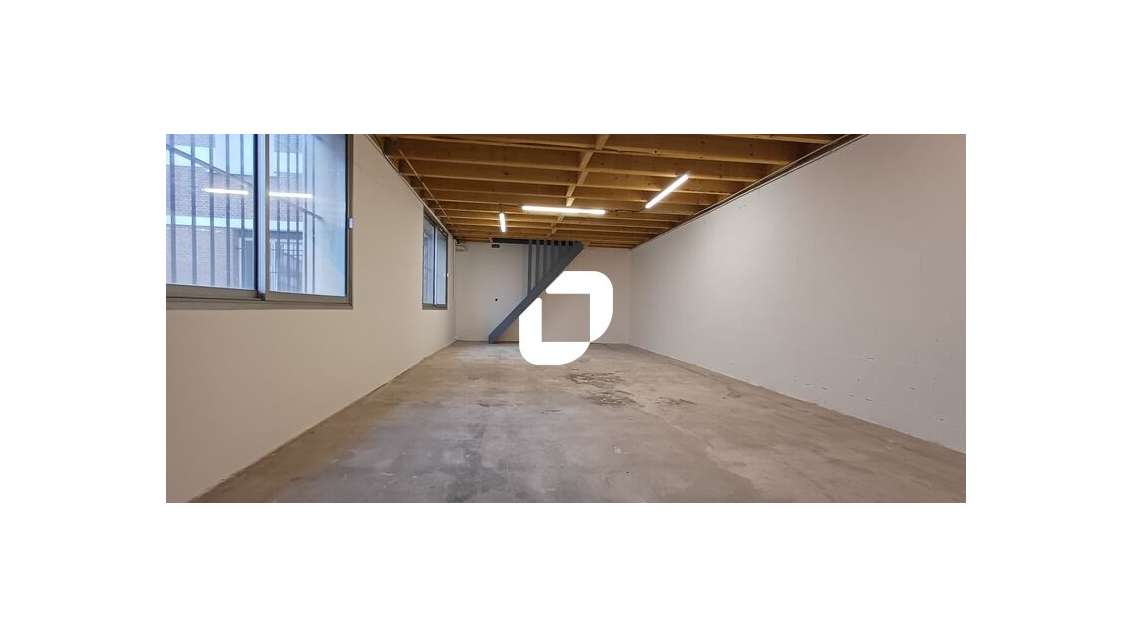 A louer Local d'activité 105m² Aubergenville