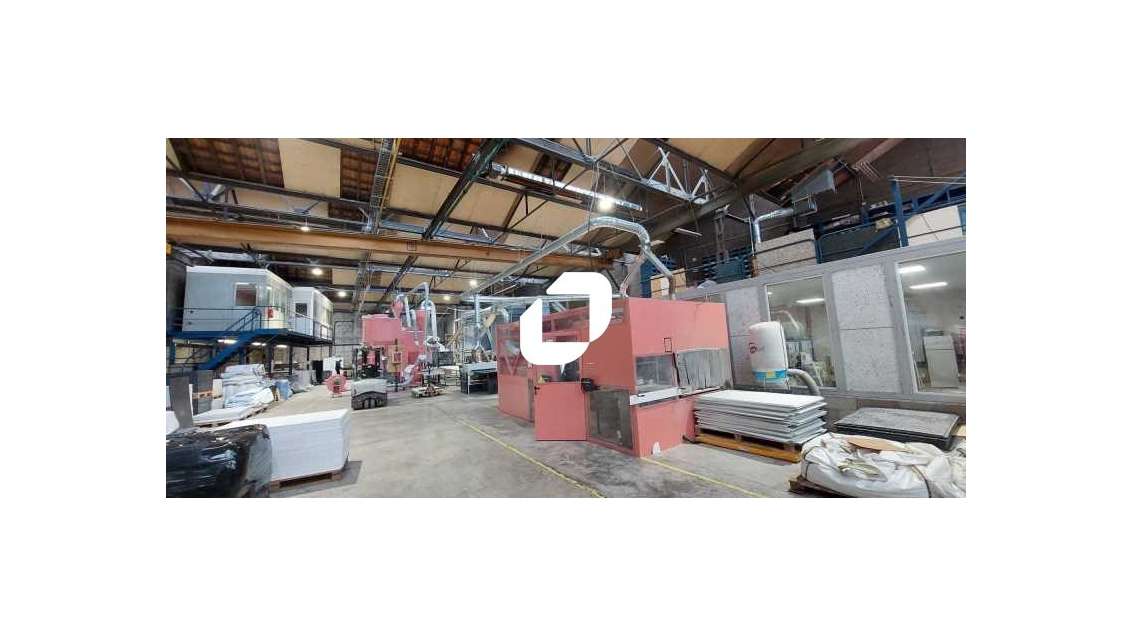 A louer Local d'activité 1365m² Aubervilliers