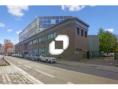 Location Locaux d'activités - Entrepôts à Aubervilliers