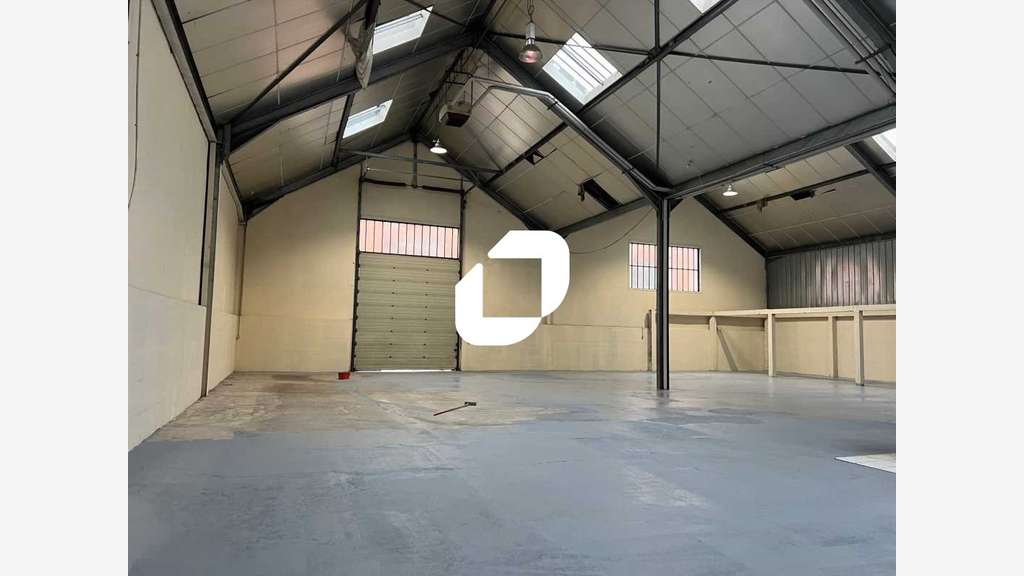 A louer Local d'activité 734m² Aubervilliers