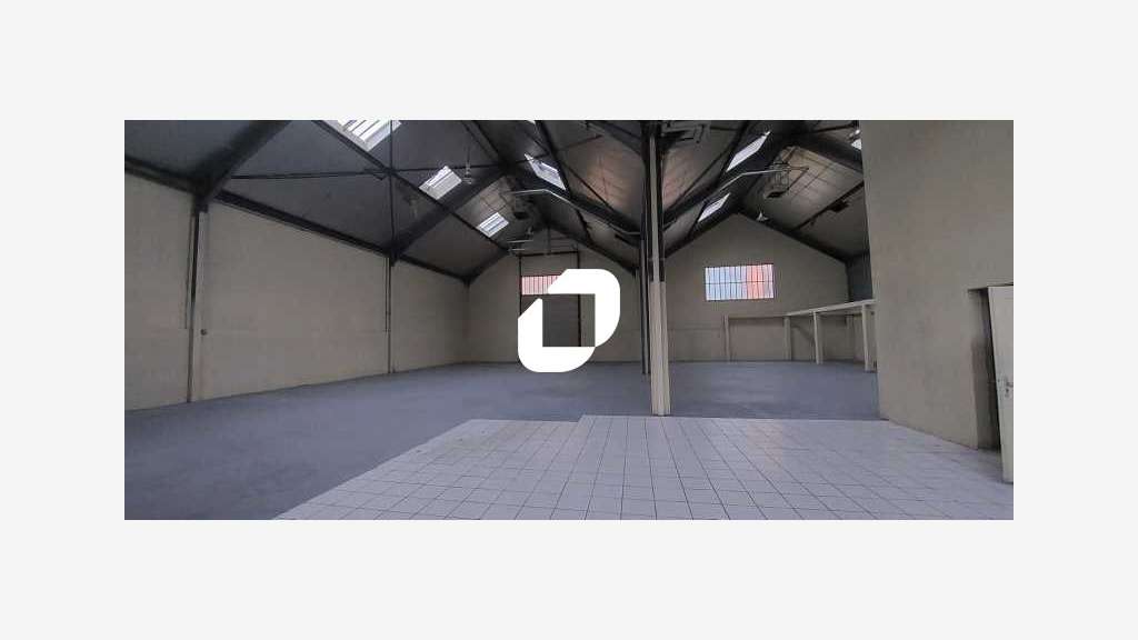 A louer Local d'activité 734m² Aubervilliers