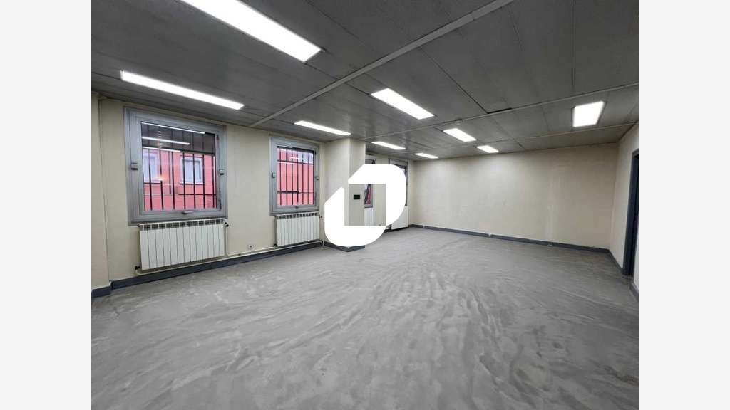 A louer Local d'activité 734m² Aubervilliers