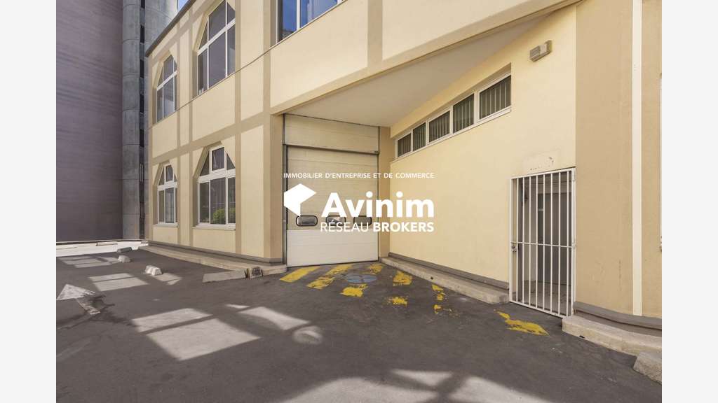 A louer entrepôt mixte 519m² à Aubervilliers