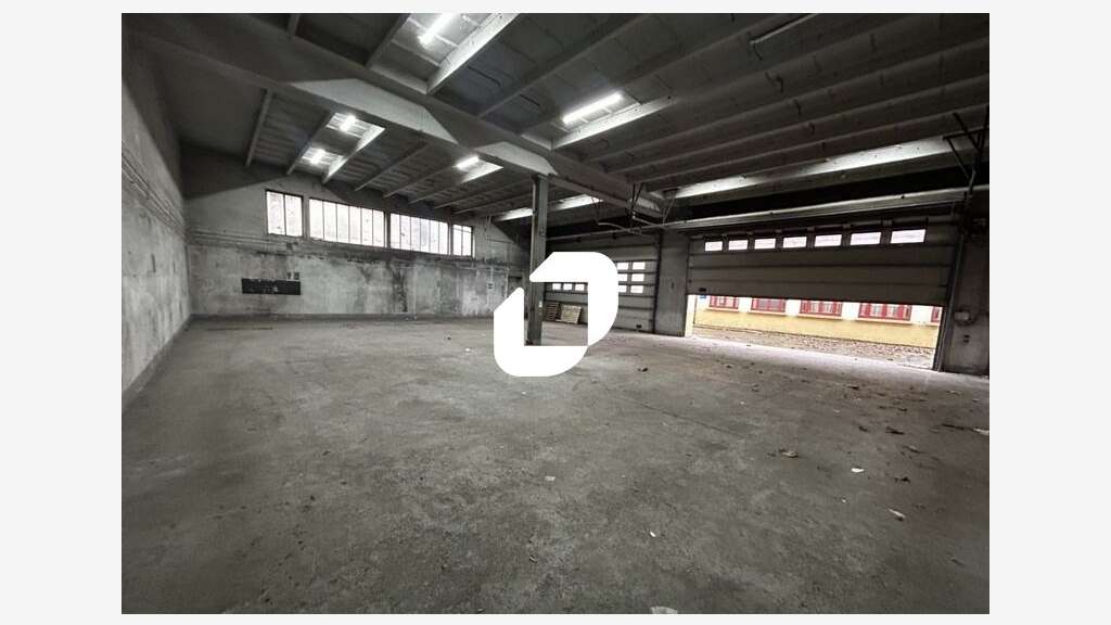 A louer Local d'activité 1175m² Aubervilliers