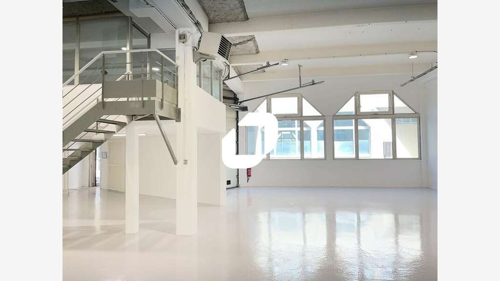 A louer Local d'activité 1139m² Aubervilliers