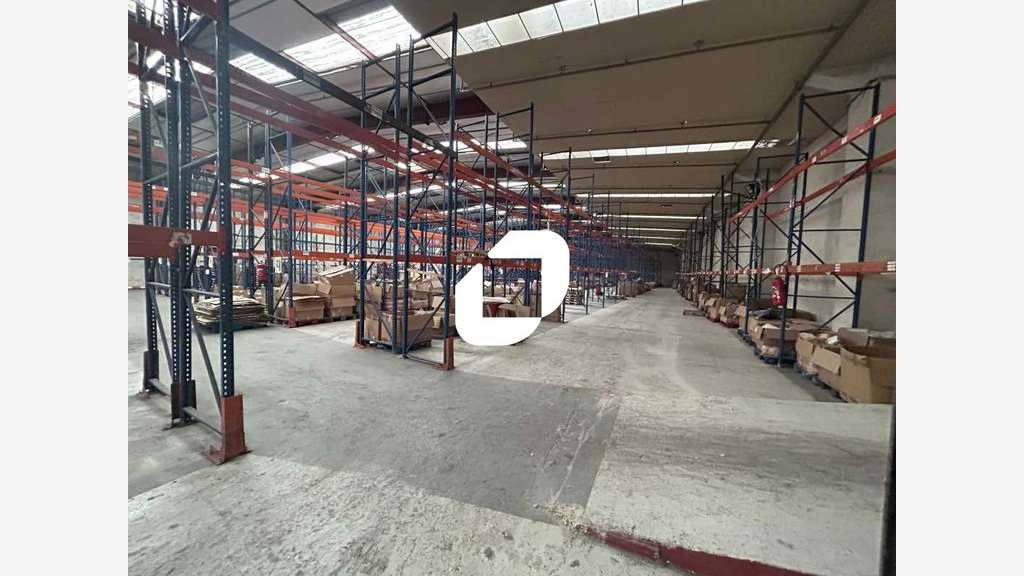A louer Local d'activité 2500m² Aubervilliers