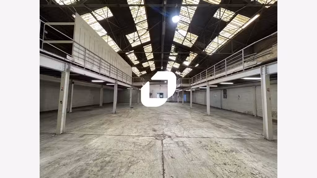 A louer Local d'activité 1862m² Aubervilliers