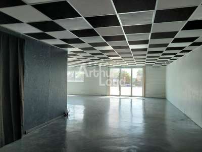 Location Locaux d'activités - Entrepôts à Aubigny-les-Clouzeaux