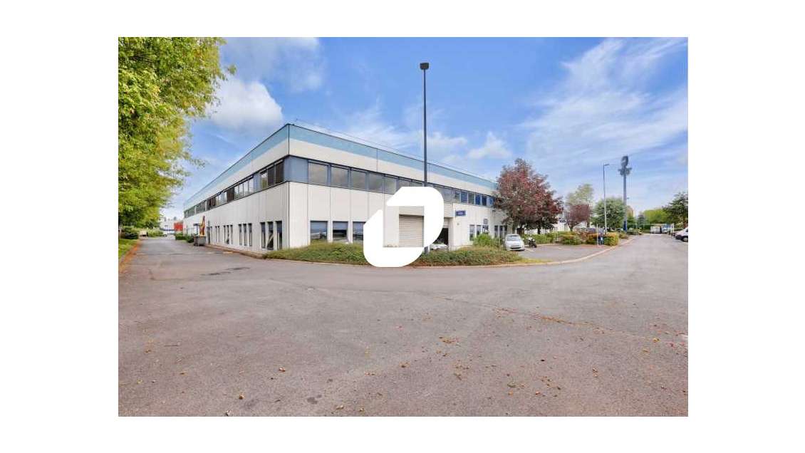 A louer Local d'activité 375m² Aulnay sous bois