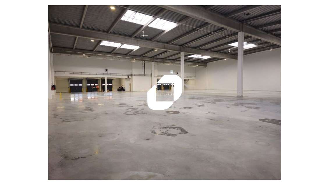 A louer Local d'activité 6057m² Aulnay sous bois