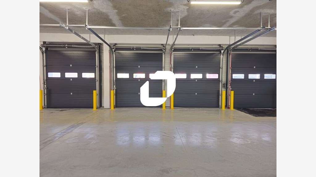 A louer Local d'activité 7648m² Aulnay sous bois