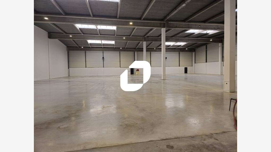 A louer Local d'activité 6057m² Aulnay sous bois