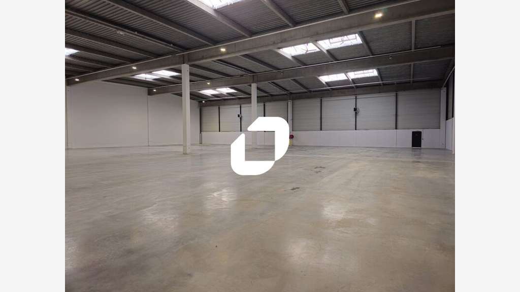 A louer Local d'activité 6057m² Aulnay sous bois
