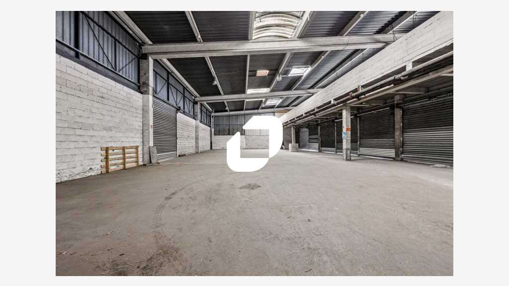 A louer Local d'activité 1015m² Aulnay sous bois