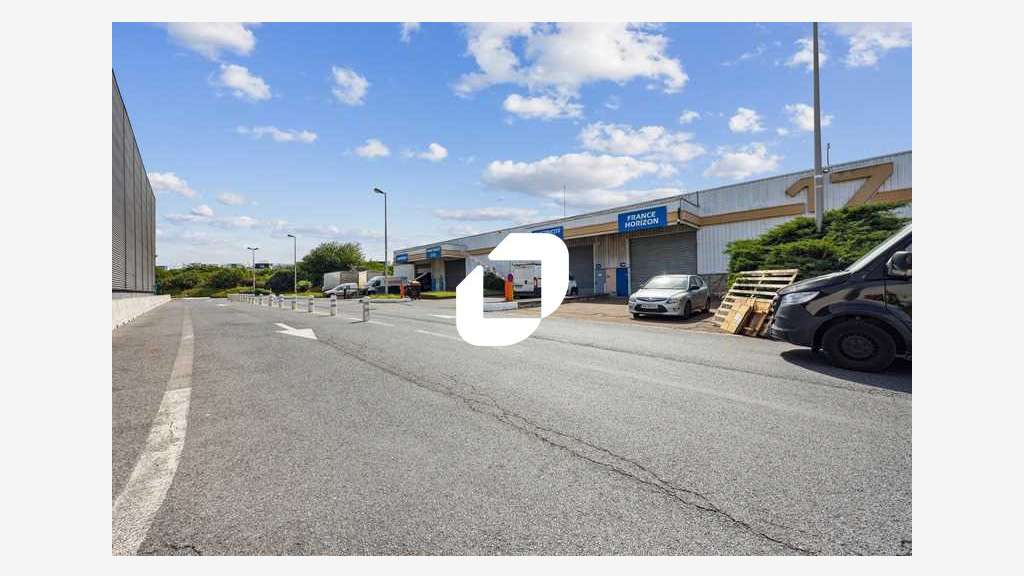 A louer Local d'activité 418m² Aulnay sous bois