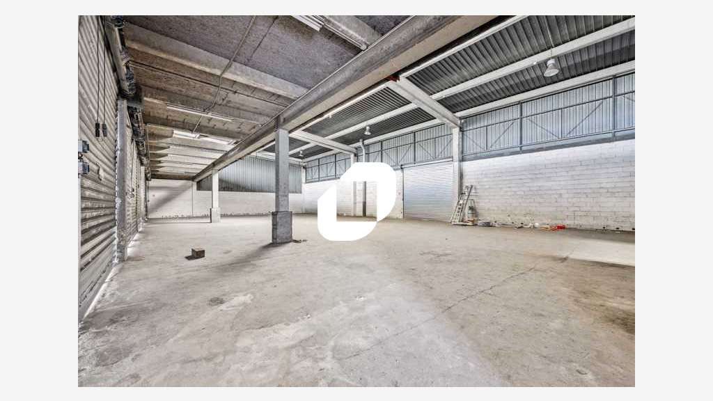 A louer Local d'activité 641m² Aulnay sous bois