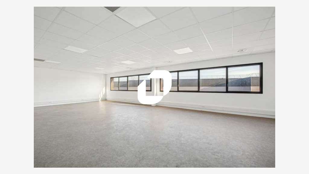 A louer Local d'activité 530m² Aulnay sous bois