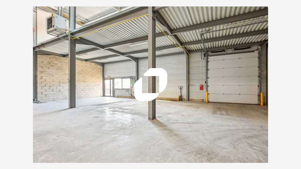 A louer Local d'activité 734m² Aulnay sous bois
