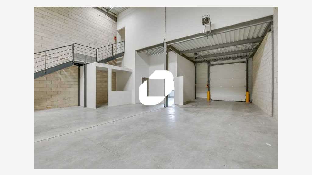 A louer Local d'activité 734m² Aulnay sous bois