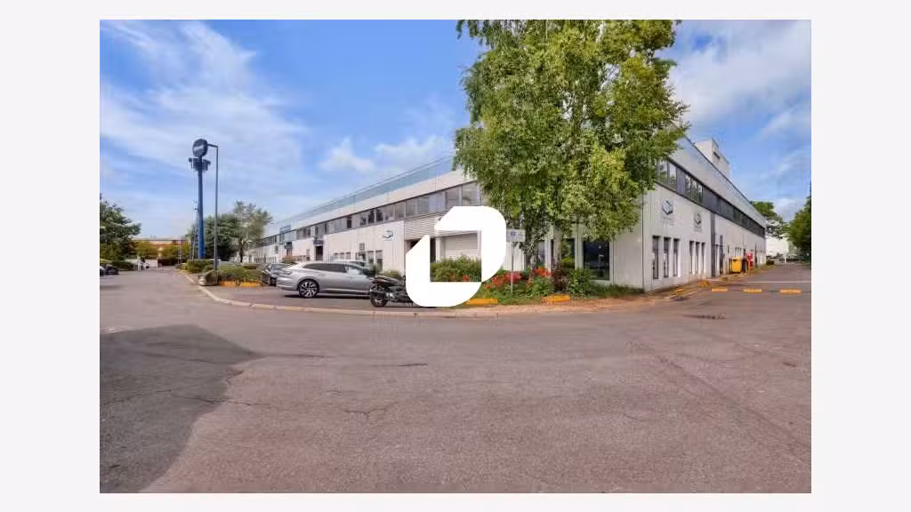 A louer Local d'activité 942m² Aulnay sous bois