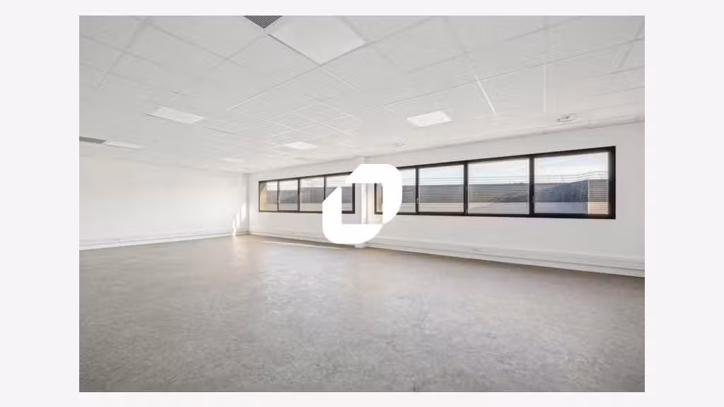 A louer Local d'activité 734m² Aulnay sous bois