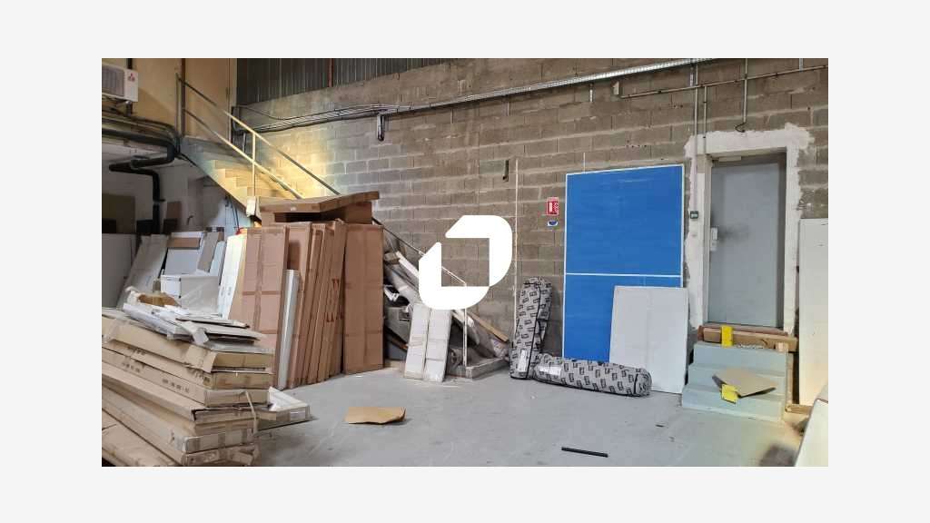 A louer Local d'activité 1760m² Aulnay sous bois
