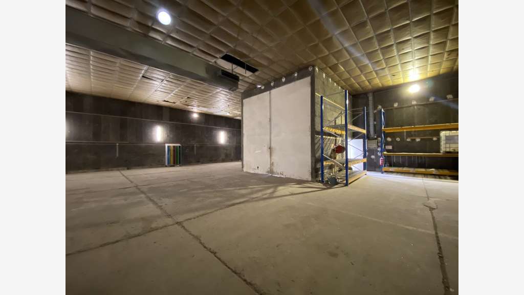 A louer entrepôt de 1200m² à Aunay-sous-Auneau