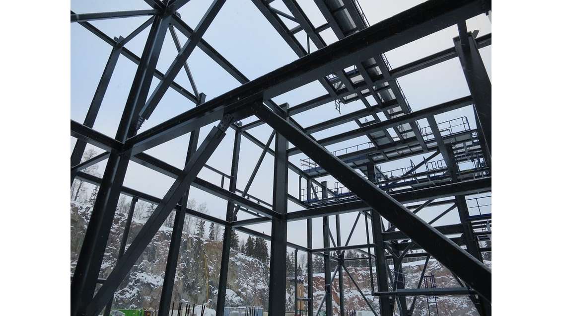 A louer local d'activités neuf 372m² à Auray