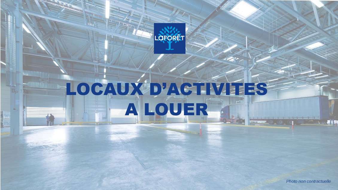 A louer local d'activité 1150m² à Auray Est RN165 