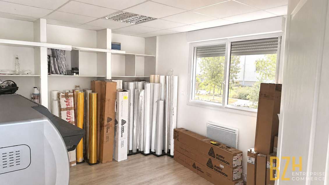 A LOUER LOCAL D'ACIVITE 130 m2 AURAY