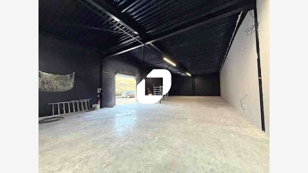 A louer Local d'activité 330m² Auvers sur oise