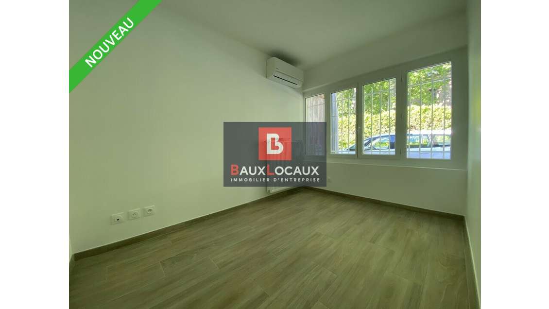 Local professionnel 39m² à louer à Avignon