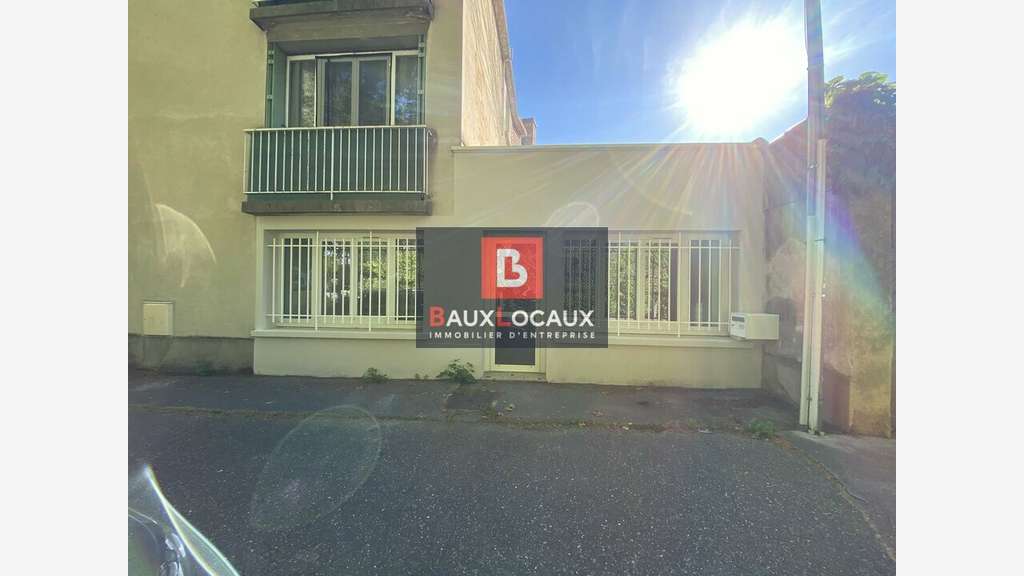 Local professionnel 39m² à louer à Avignon
