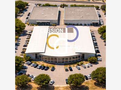 Entrepôts et bureaux à louer 1528m² sur Avignon