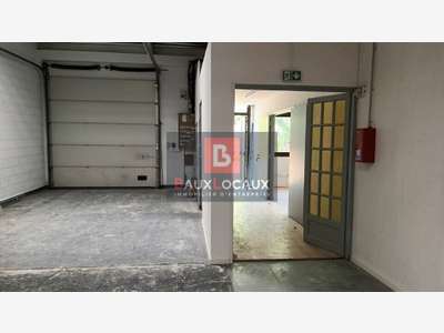 Loue local mixte 100m² Zone Industrielle Avignon