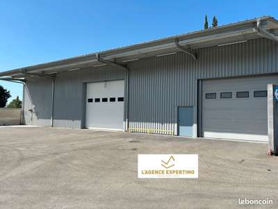 A LOUER ENTREPÖTS 150 M² et 460 M² BUREAUX 63M² e