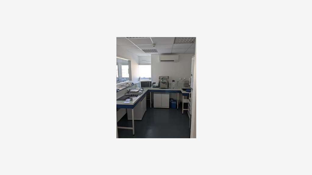 À louer – Laboratoire de 122 m² au sein de l'A