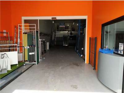À louer entrepôt de 240m² à Avignon