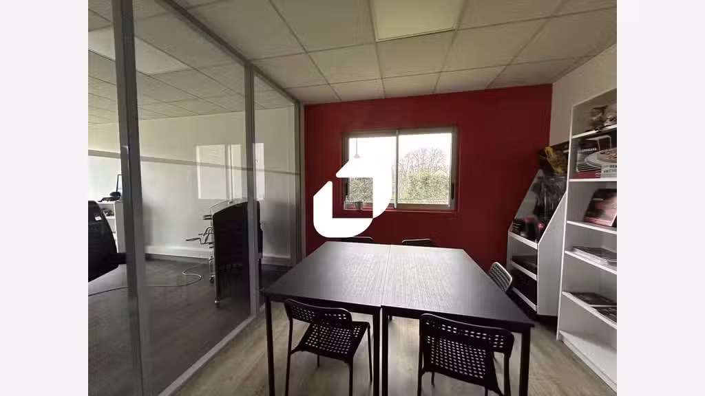 A louer Local d'activité 1378m² Avon