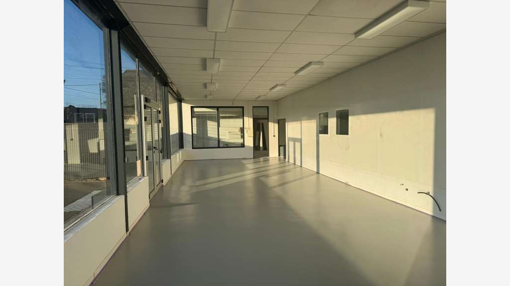 Bien commercial 422m² à louer Aÿ-Champagne