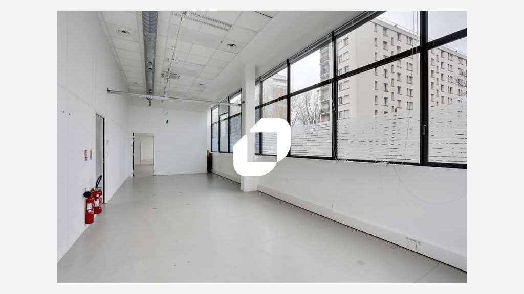 A louer Local d'activité 2224m² Bagneux