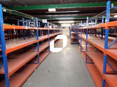 Location Locaux d'activités - Entrepôts à Bagnolet