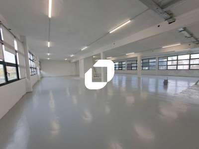 A louer Local d'activité 930m² Bagnolet