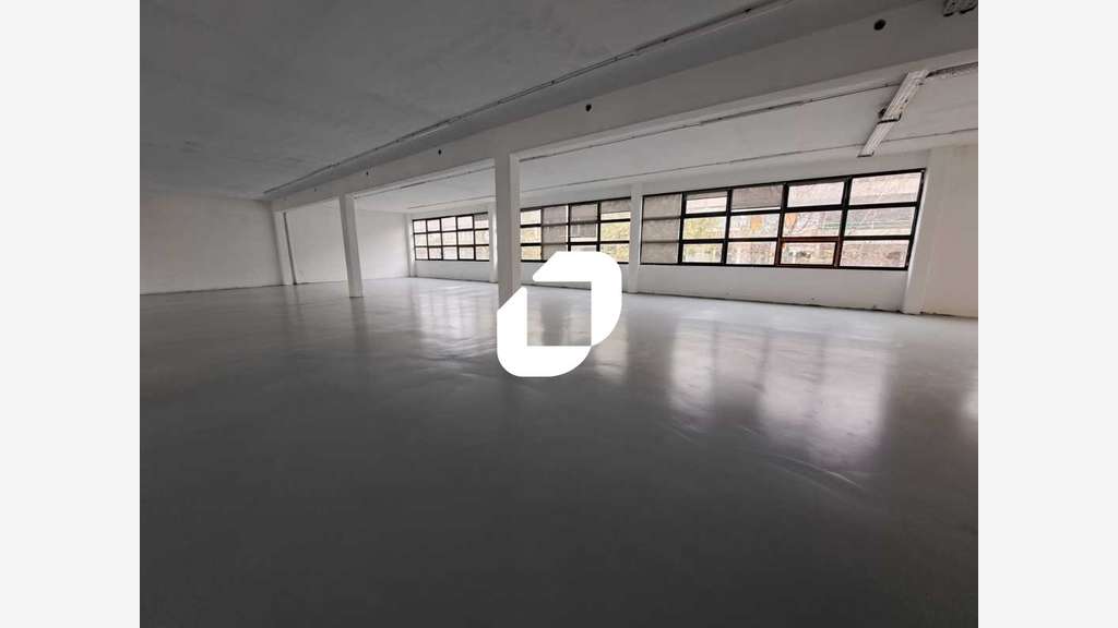 A louer Local d'activité 930m² Bagnolet