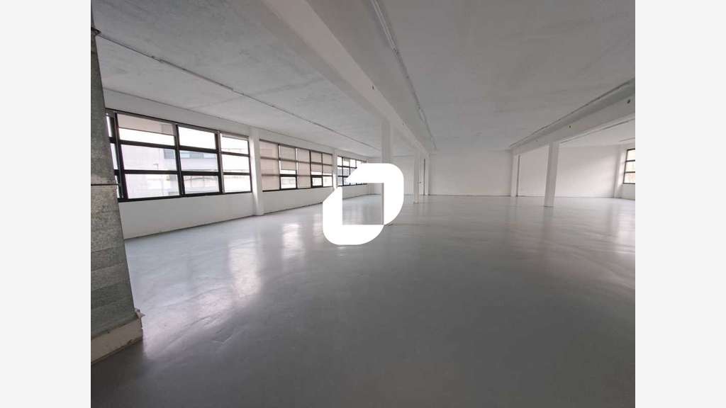 A louer Local d'activité 930m² Bagnolet