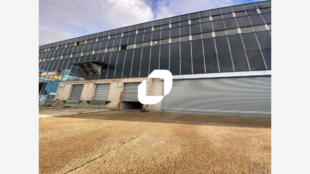 A louer Local d'activité 16174m² Bagnolet