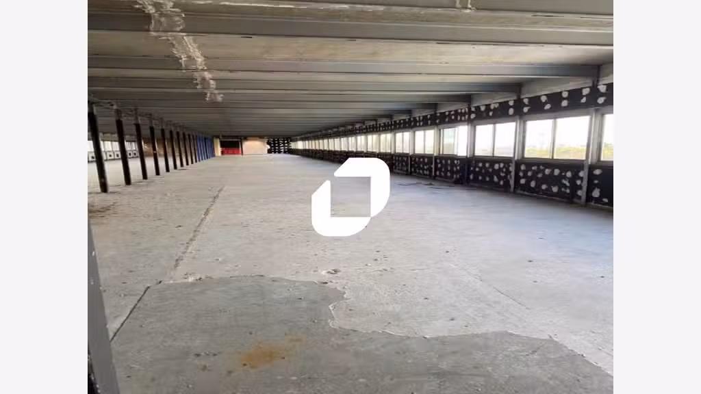 A louer Local d'activité 16174m² Bagnolet
