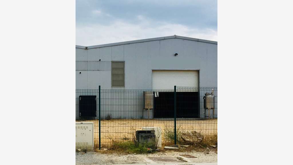 ENTREPOT 680M² BAGNOLS SUR CEZE